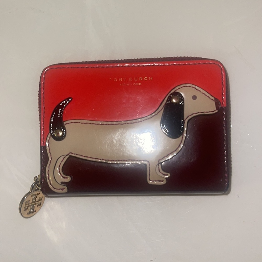 Tory Burch dog wallet- matron and orange.